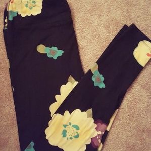 Brand new floral TC leggings